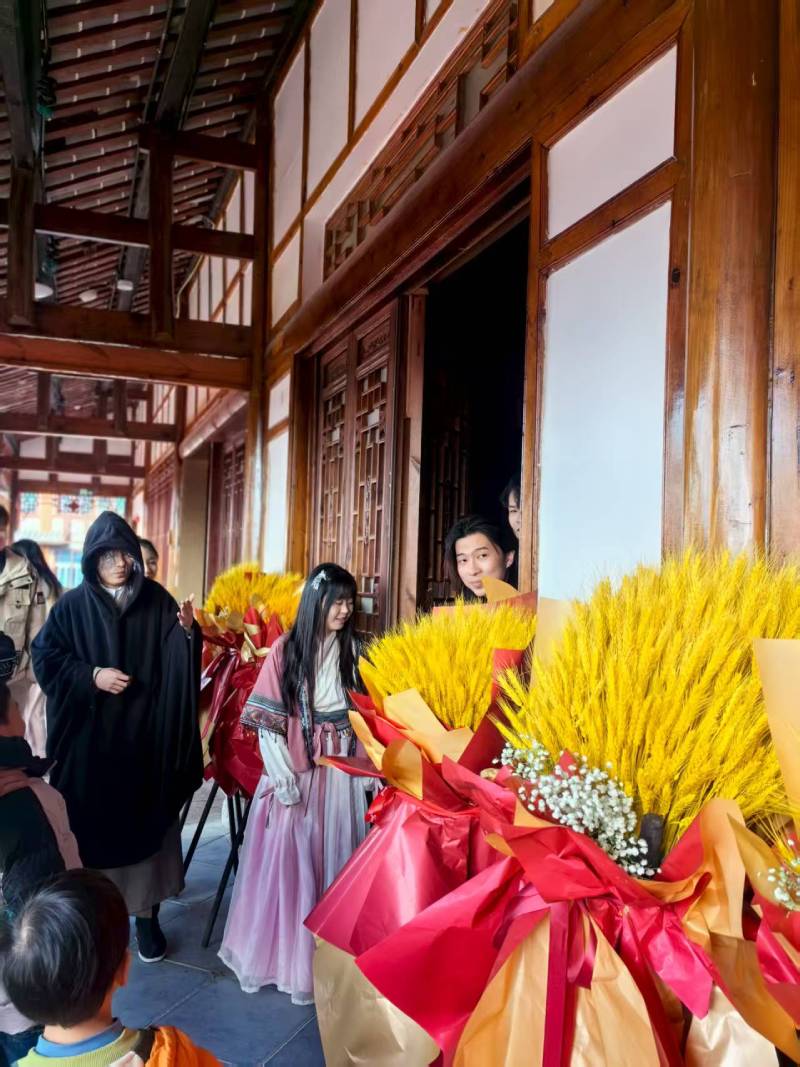 沉浸赋能：秀山景区演艺的差异化突围之路